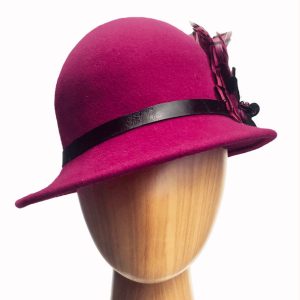 Sally pink bucket hat