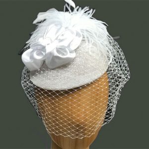 small-white-bridal-fascinator